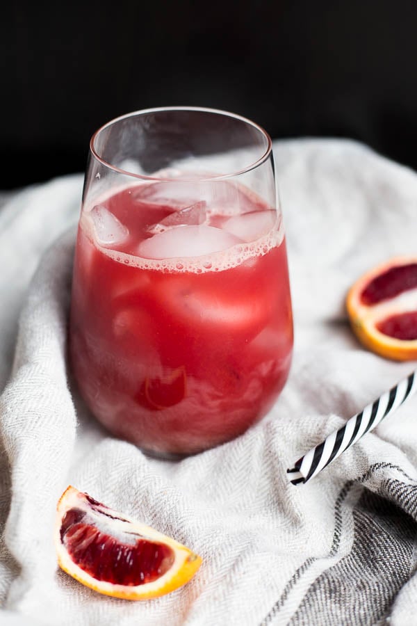 Blood Orange Ginger Juice: A simple and flavorful juice you can make without a juicer! Naturally vegan and gluten free. || fooduzzi.com recipe