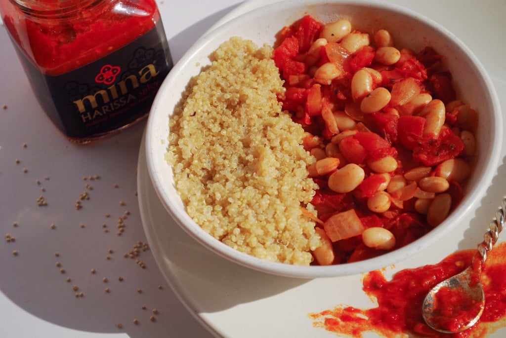 Harissa Beans: A spicy vegan & gluten free meal filled with protein! || fooduzzi.com 