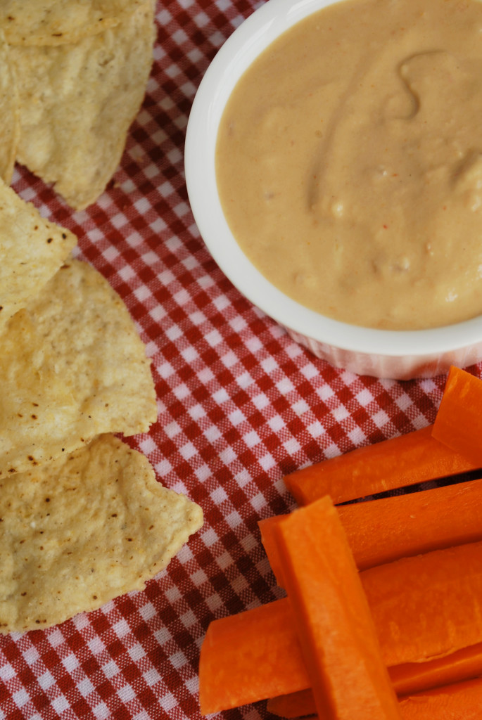 Ultimate Vegan Dipping Sauce: A versatile sauce perfect for summer picnics! It requires only three ingredients and takes mere seconds to whip together! || fooduzzi.com