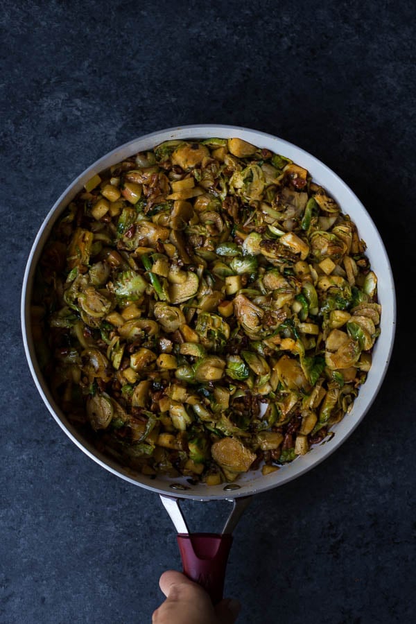 Sweet & Savory Brussels Sprout Skillet: A super simple brussels sprout dish that's perfect as a side! Naturally vegan and gluten free, and takes about 30 minutes from start to finish! || fooduzzi.com recipe